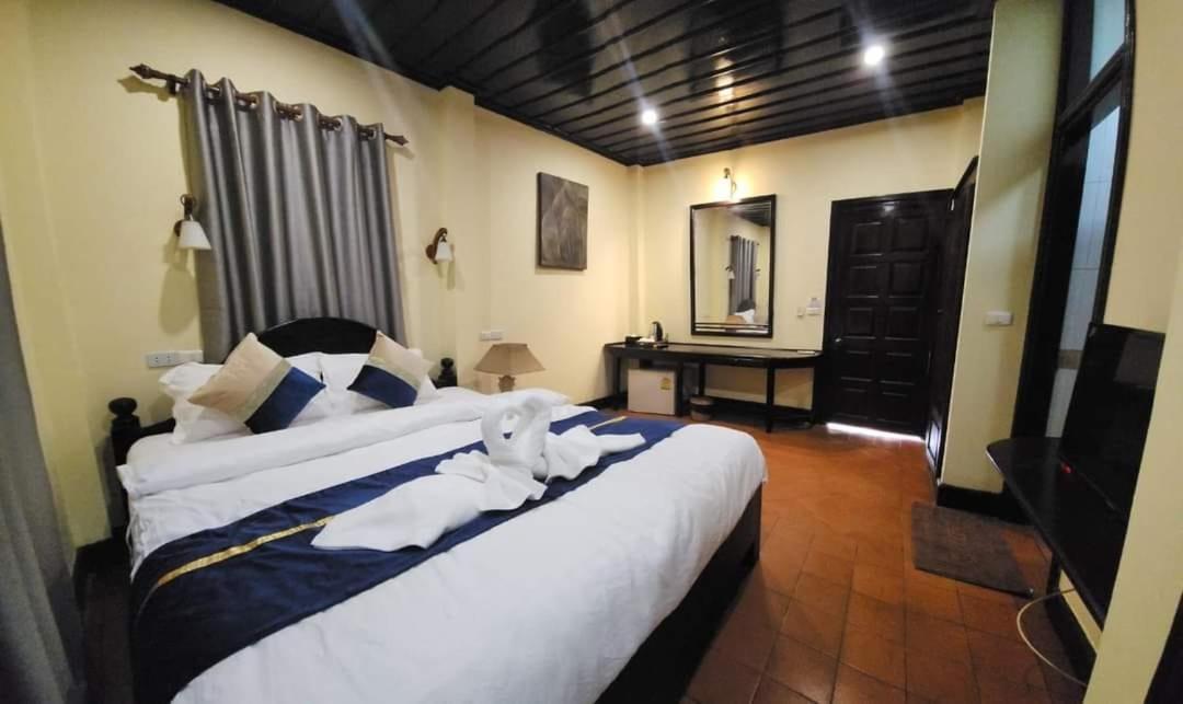Villa Le Tam Tam Boutique Hotel Luang Prabang Bagian luar foto